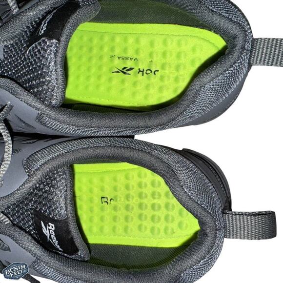 Athletic_Shoes
